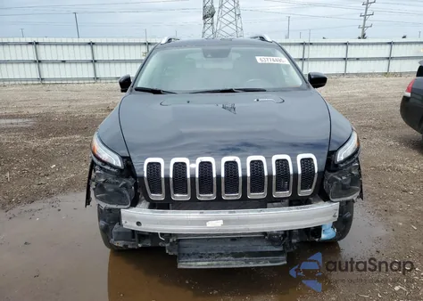 2017 Jeep Cherokee Overland z USA, uszkodzony, nr VIN 1C4PJMJS7HW557791